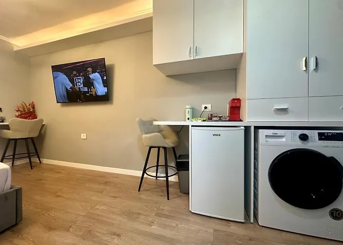 شقة Enia's Center - 30 Meters From Skanderbeg Square تيرانا
